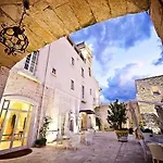호텔 San Tommaso 4*