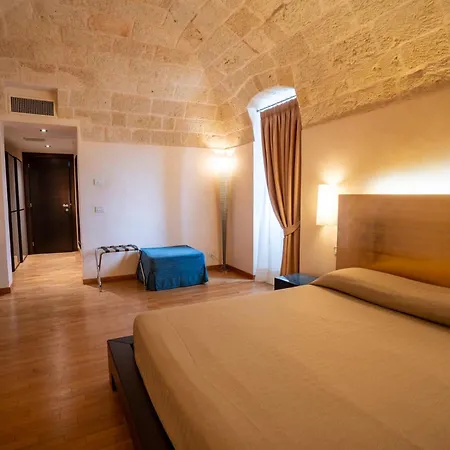 San Tommaso 4*