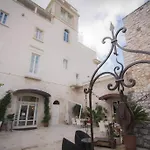 Hotel San Tommaso 4*