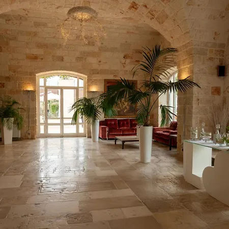 San Tommaso מלון