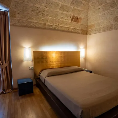 Ξενοδοχείο San Tommaso 4*