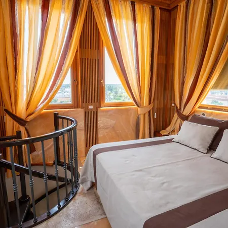 Hotel San Tommaso 4*