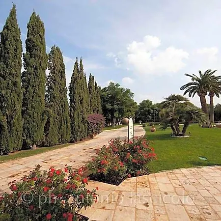 San Tommaso Hotell 4*