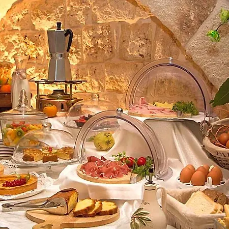 Hotel San Tommaso 4*
