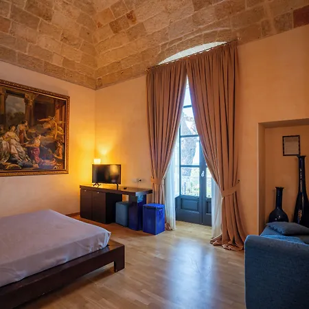 Ξενοδοχείο San Tommaso 4*