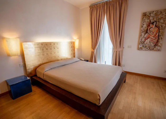 מלון San Tommaso 4*